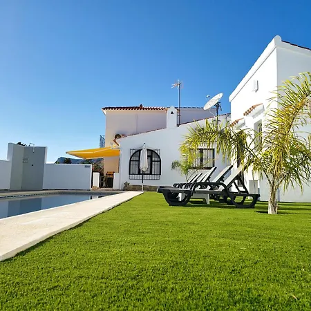 La Novela Villa *
